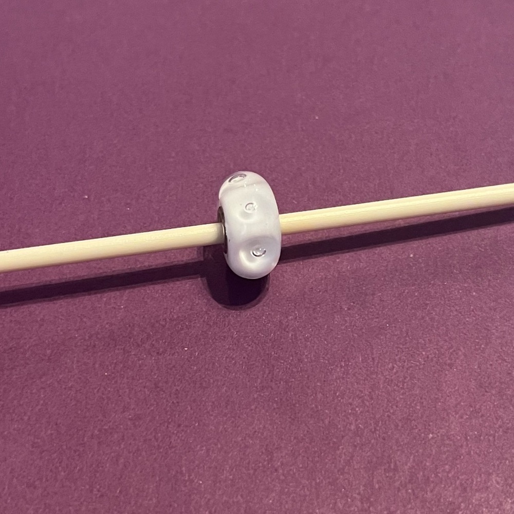 Trollbeads White Bubbles glass bead.